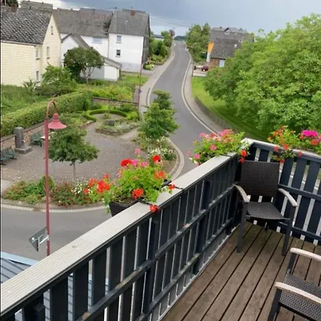 Apartment Vina Am Ring Mannebach (Vulkaneifel)